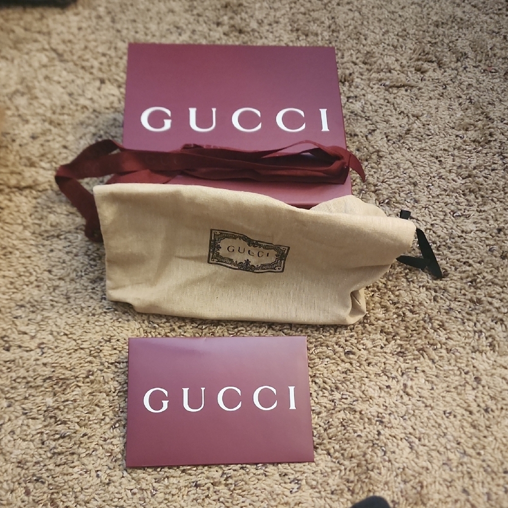 Gucci Red and Cream Accessories